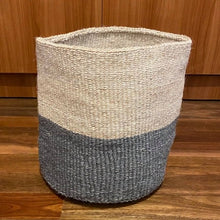 Load image into Gallery viewer, Kenyan Handwoven Sisal Planter Baskets